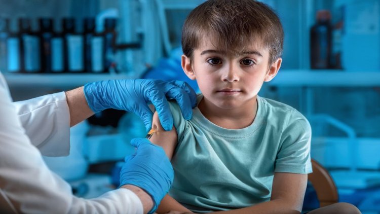 Я не боюсь уколов: как подготовить ребенка к вакцинации?