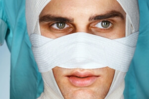 Гипс на носу Бинт на носу