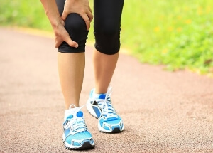 При движении Если сгибаем